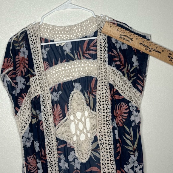 Ember Boho Floral & Lace Cardigan Sz S - Picture 6 of 9